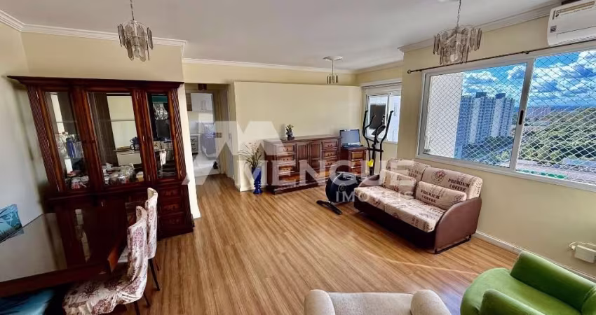 Apartamento com 3 quartos à venda na Avenida Dom Cláudio José Gonçalves Ponce de Leon, 140, Vila Ipiranga, Porto Alegre