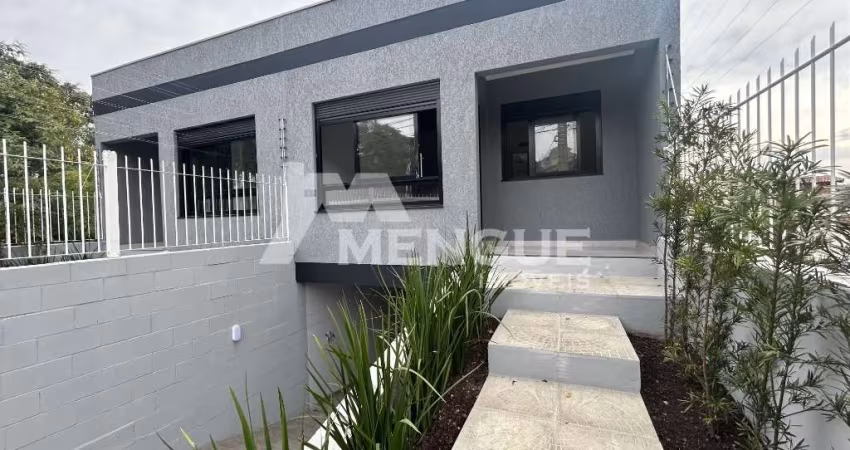 Casa com 2 quartos à venda na Avenida Marquês de Souza, 298, Jardim São Pedro, Porto Alegre