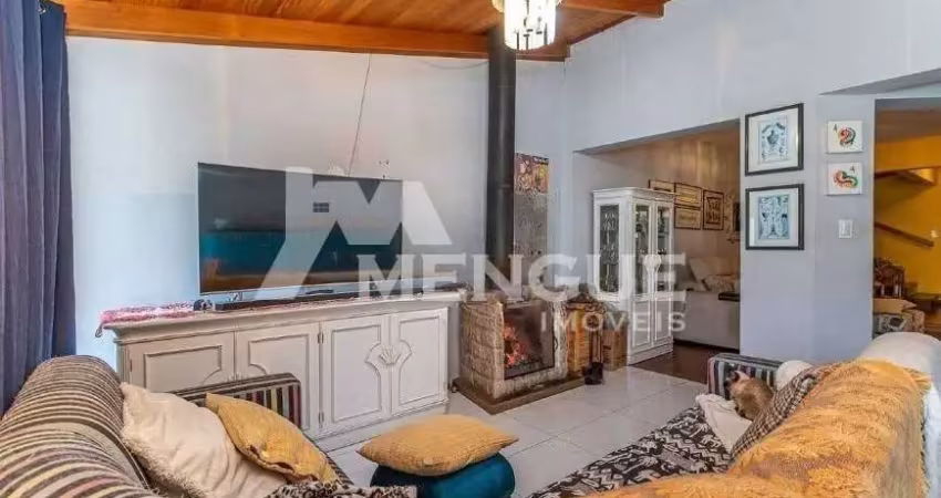 Casa em condomínio fechado com 4 quartos para alugar na Rua Manoel Lopes Meirelles, 120, Jardim Itu Sabará, Porto Alegre