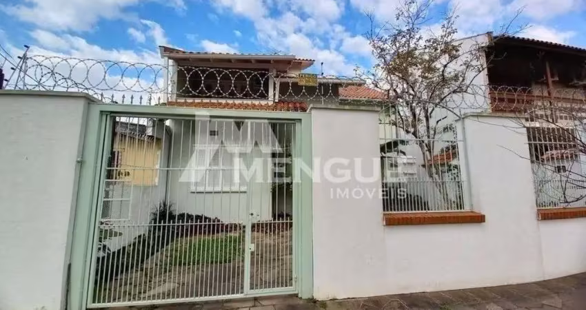 Casa com 4 quartos para alugar na Avenida Professor Paula Soares, 1530, Jardim Itu Sabará, Porto Alegre