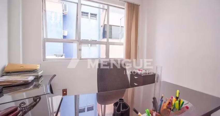 Sala comercial à venda na Avenida Tapiaçu, 310, Passo da Areia, Porto Alegre