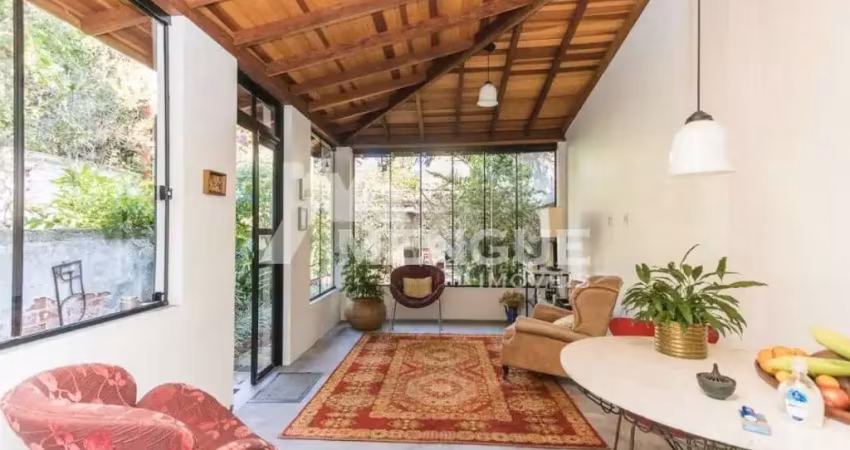 Casa com 3 quartos à venda na Rua Almirante Barroso, 824, Floresta, Porto Alegre