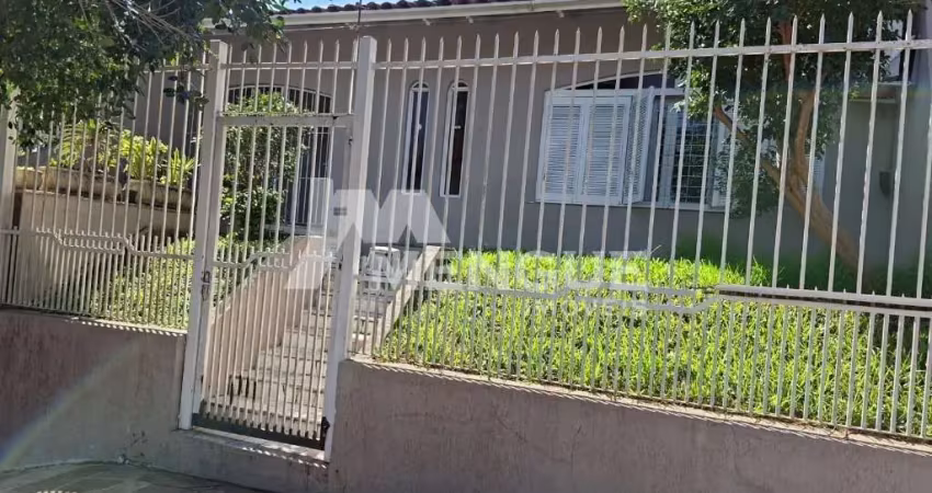 Casa com 3 quartos à venda na Avenida Delmar Rocha Barbosa, 181, Parque Santa Fé, Porto Alegre