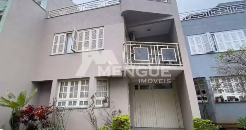 Casa em condomínio fechado com 3 quartos à venda na Rua Elízio Abate Crivella, 360, Jardim Itu Sabará, Porto Alegre