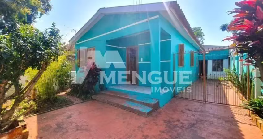 Casa com 2 quartos para alugar na Travessa São Pedro, 100, Vila Ipiranga, Porto Alegre