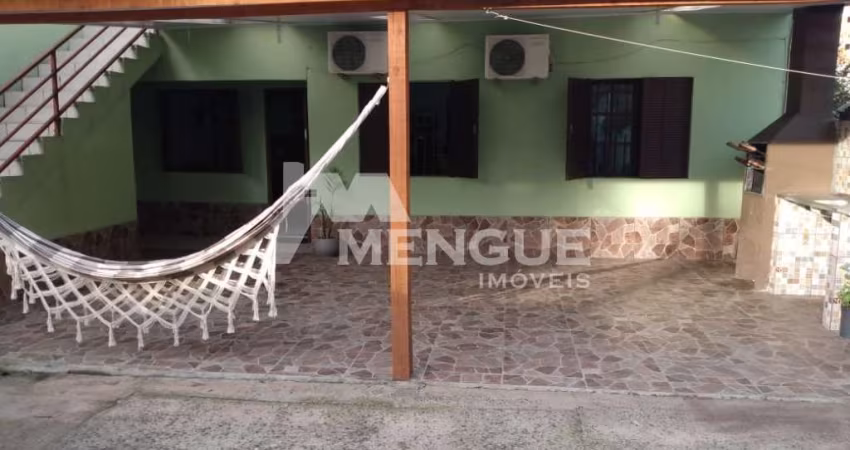 Casa em condomínio fechado com 3 quartos à venda na Rua Irene Capponi Santiago, 329, Cristo Redentor, Porto Alegre