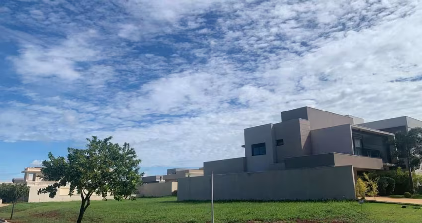 Terreno em condomínio fechado à venda no Residencial Alto do Castelo, Ribeirão Preto 