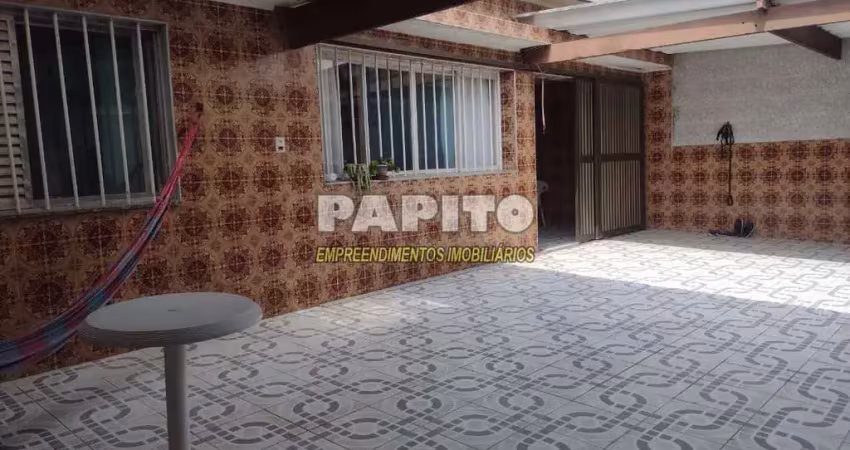 Casa com 3 dorms, Caiçara, Praia Grande - R$ 580 mil, Cod: 60012364