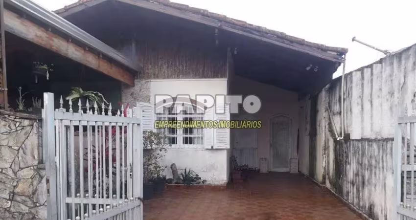Casa com 3 dorms, maracanã, praia grande - r$ 350 mil, cod: 60013090