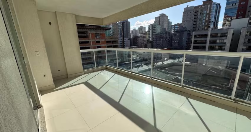 Apartamento Quadra Mar para Venda em Itapema, MEIA PRAIA, 4 dormitórios, 4 suítes, 5 banheiros, 2 vagas
