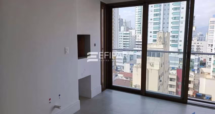 Apartamento Zona Central para Venda em Balneário Camboriú, CENTRO, 4 dormitórios, 4 suítes, 5 banheiros, 3 vagas