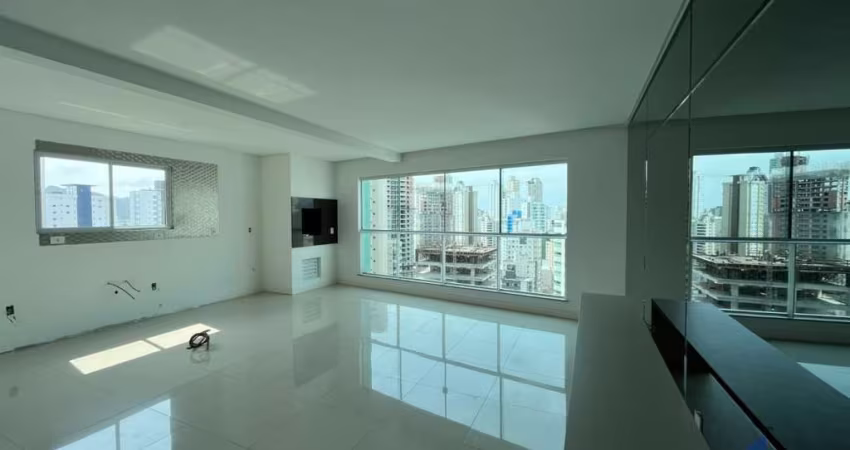 Apartamento Zona Central para Venda em Balneário Camboriú, CENTRO, 3 dormitórios, 2 suítes, 3 banheiros, 2 vagas