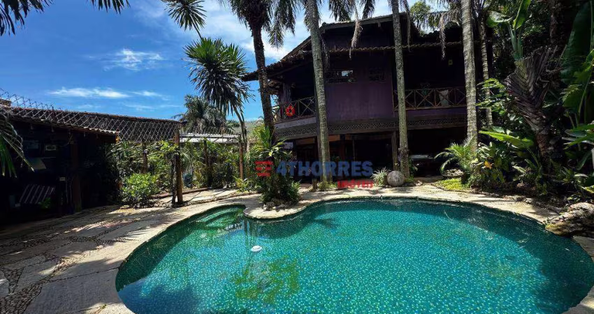 Casa com 3 dormitórios à venda, 240 m² por R$ 2.485.000,00 - Praia do Paúba - São Sebastião/SP