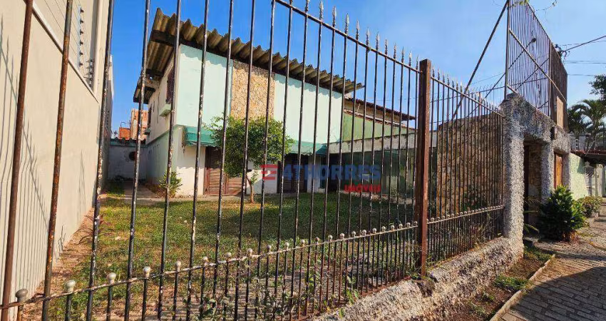 Casa com 4 dormitórios à venda, 234 m² por R$ 947.000,00 - Vila Sônia - São Paulo/SP