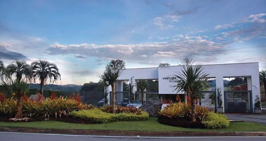 Terreno à venda, 506 m² por R$ 750.000,00 - Jardim Colibri - Embu das Artes/SP
