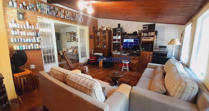 Casa com 3 quartos à venda, 203 m² por R$ 850.000 - Jardim das Vertentes - São Paulo/SP