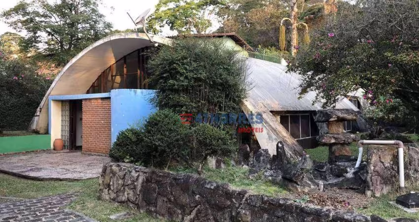 Casa com 4 dormitórios à venda, 253 m² por R$ 1.360.000,00 - Granja Viana - Vila Santo Antônio - Cotia/SP