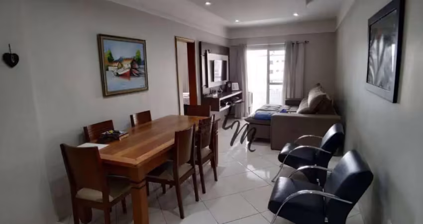 Apartamento de alto padrão mobilado em guilhermina praia grande/sp.