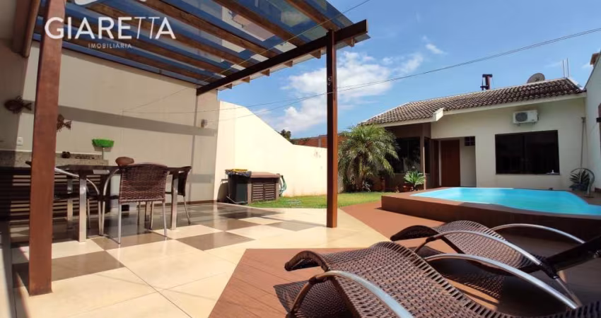 Sobrado para venda, com piscina e móveis planejados, JARDIM GISELA, TOLEDO - PR