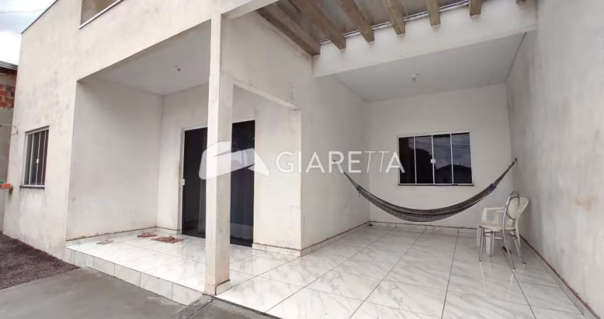 Casa com excelente localização à venda, VILA PIONEIRO, TOLEDO - PR