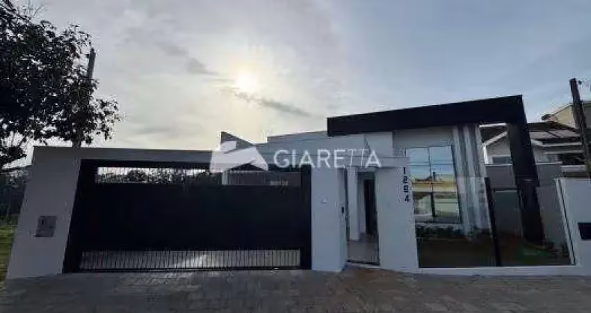 Casa para venda no LOTEAMENTO BRISA DO LAGO na VILA INDUSTRIAL em TOLEDO-PR