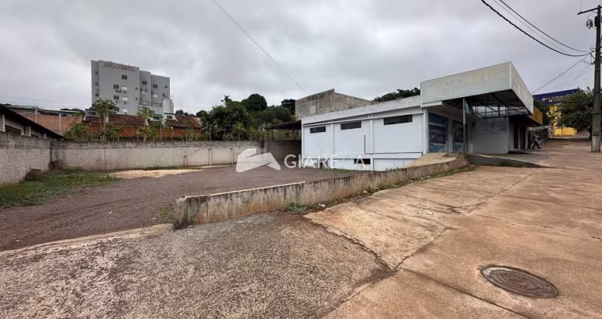 Sala comercial com barracão para venda no CENTRO de TOLEDO-PR