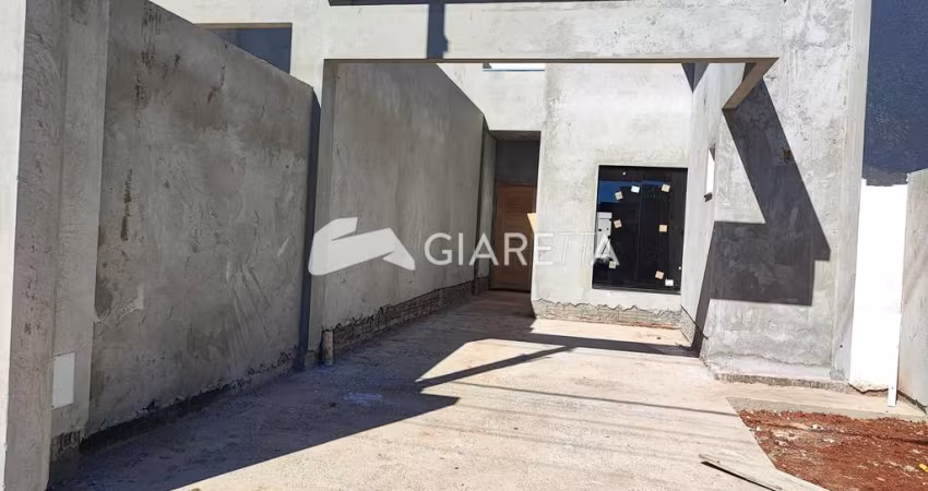 Casa com ótima localização à venda no JARDIM COOPAGRO, TOLEDO - PR