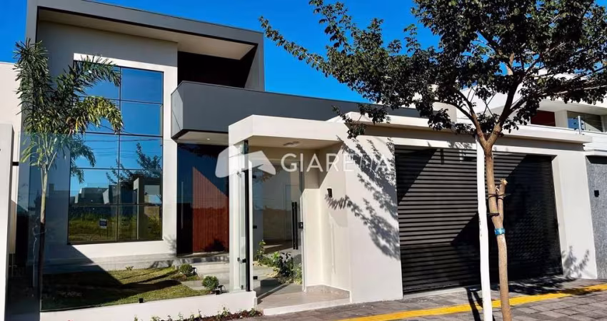 Casa ampla à venda em excelente localização na VILA INDUSTRIAL, TOLEDO - PR