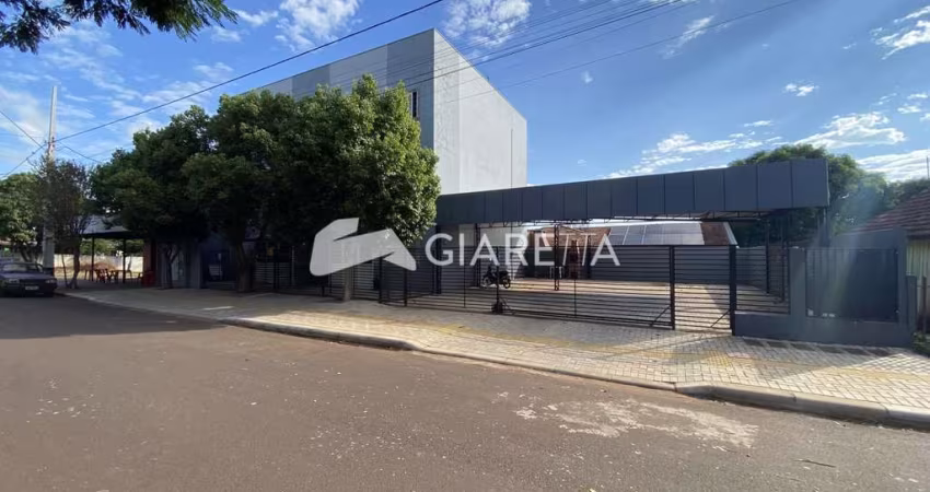 Apartamento amplo á venda no JARDIM COOPAGRO, TOLEDO - PR