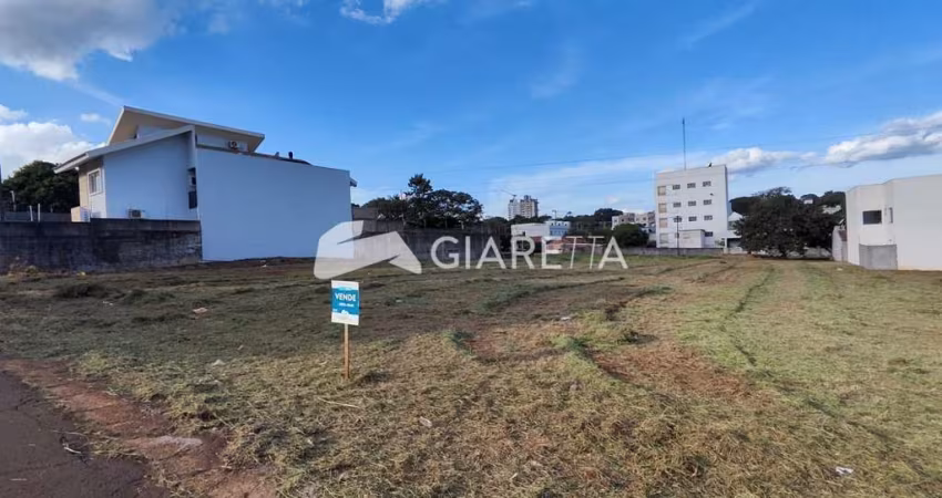 Terreno amplo com excelente metragem à venda, VILA BECKER, TOLEDO - PR