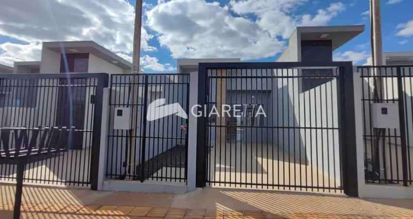 Casa ampla à venda em excelente localização no jardim pinheirinho, toledo - pr