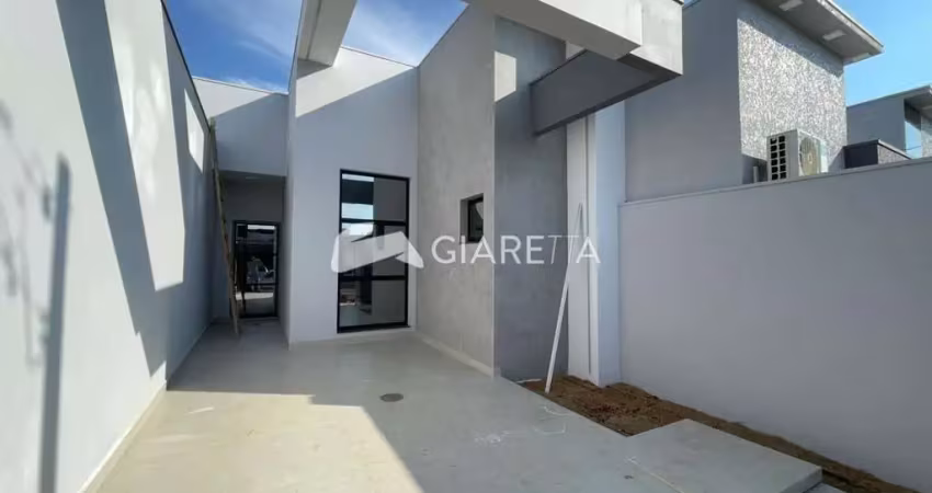 Casa ampla à venda em ótima localização, jardim coopagro, toledo - pr