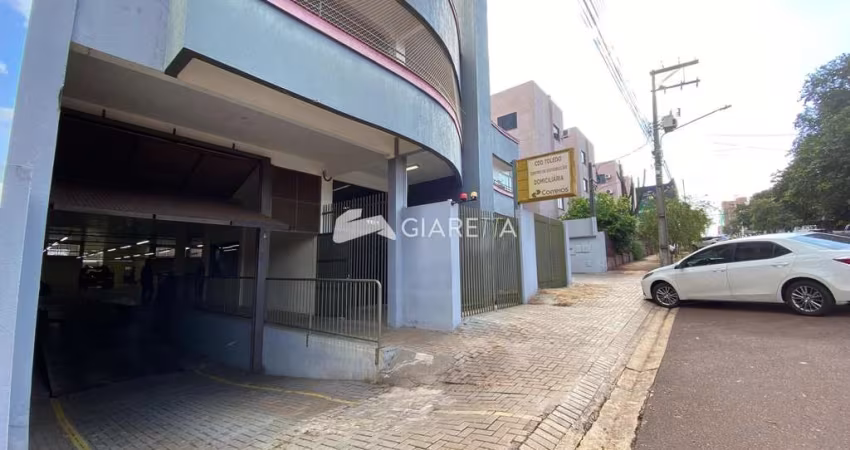 Barracão muito amplo para locação no CENTRO de TOLEDO-PR