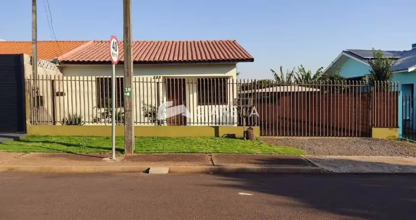 Excelente opção de casa para locação no JARDIM PANORAMA, TOLEDO - PR