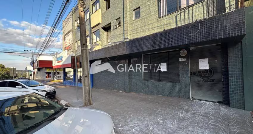 Sala comercial ampla para locação em excelente localização, centro, toledo - pr