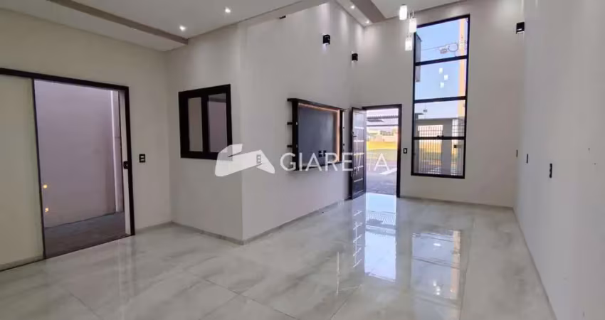 Casa ampla disponível para locação no jardim pancera, toledo - pr