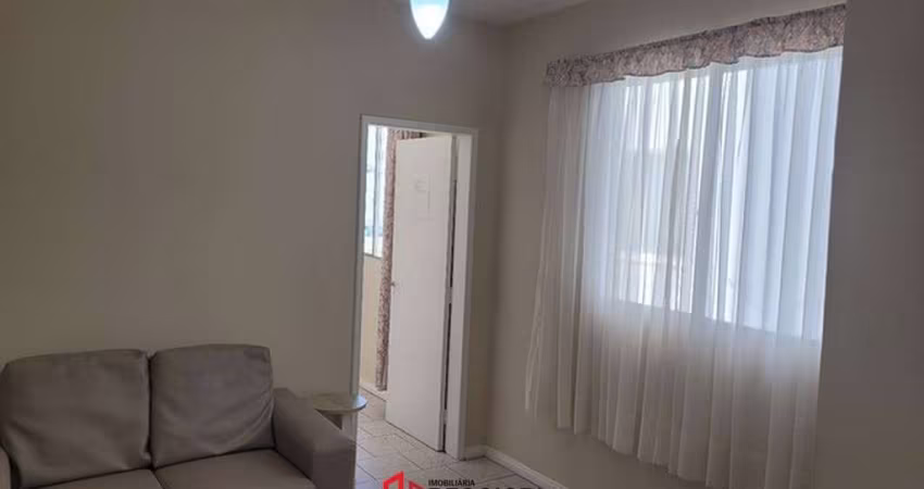 OPORTUNIDADE! AP 1 DORM RUA RETA AO MAR CENTRO BC