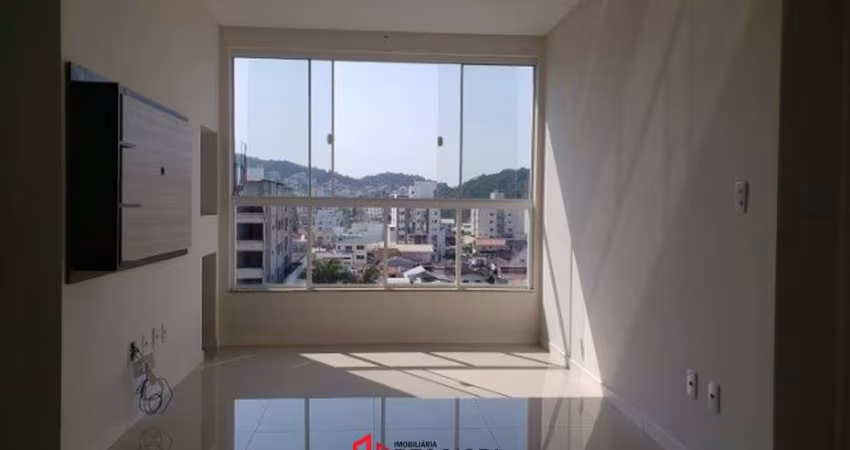 APTO 2 QUARTOS, SENDO 1 SUÍTE E 2 VAGAS NAÇÕES BC