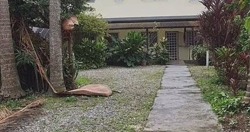 CASA / TERRENO NAÇÕES 325 M² BALNEARIO CAMBORIU