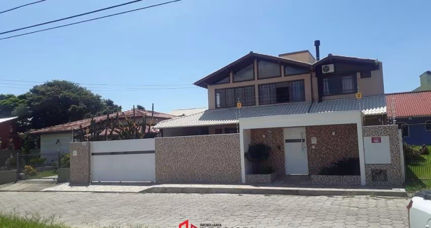 CASA NO CAMPECHE EM FLORIANÓPOLIS SANTA CATARINA