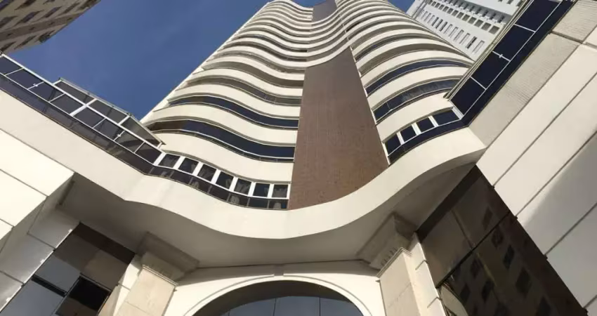 Apartamento com 3 quartos à venda no Centro, Balneário Camboriú 