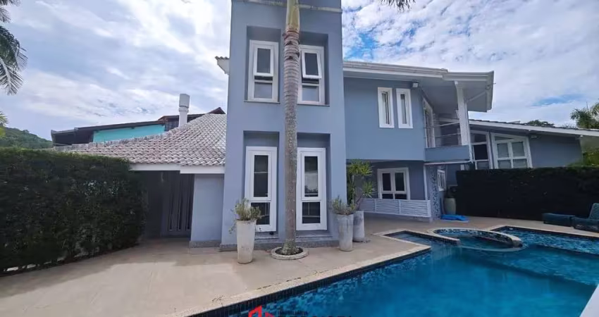 Casa em condomínio fechado com 4 quartos à venda no Estados, Balneário Camboriú 