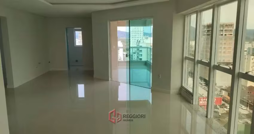 Apartamento com 3 quartos à venda em Meia Praia, Itapema 