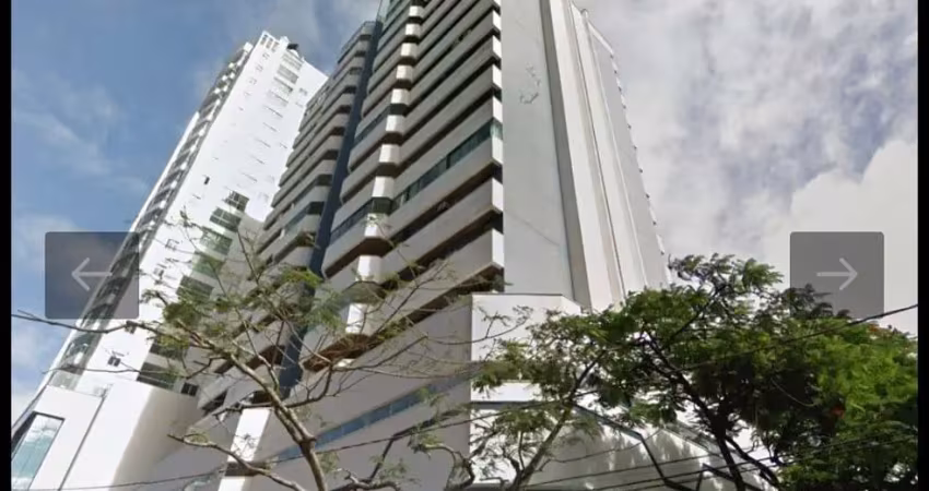 Apartamento com 3 quartos à venda no Centro, Balneário Camboriú 