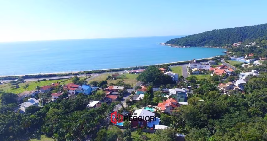 CASA 5 SUÍTES PRAIA DE TAQUARAS 200 METROS DO MAR