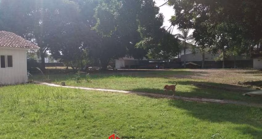 TERRENO EM CAMBORIÚ COM 3.875m³ EXELENTE