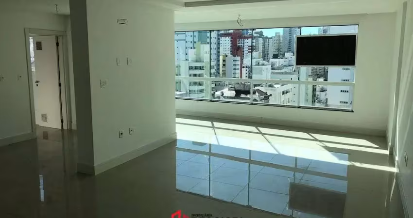 Apartamento com 3 quartos à venda no Centro, Balneário Camboriú 