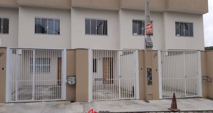 SOBRADO COM PORÃO 2 QUARTOS RIO PEQUENO CAMBORIÚ