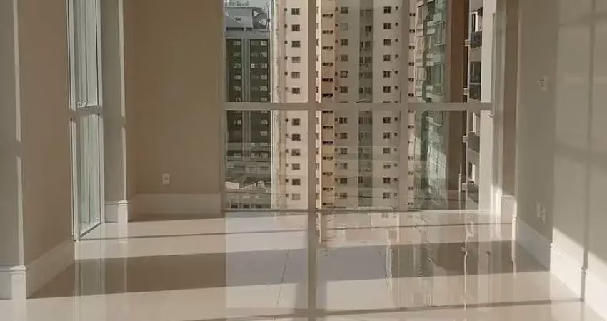 Apartamento com 4 quartos à venda no Centro, Balneário Camboriú 