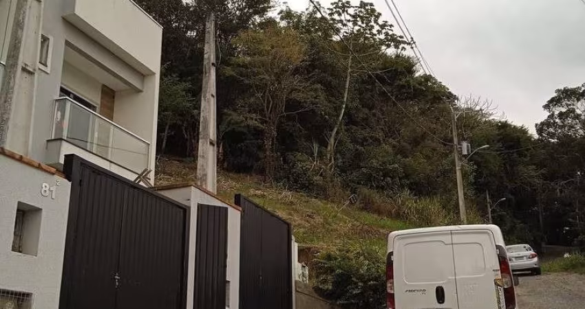 AMPLO TERRENO NO ILHOTA EM ITAPEMA, ACEITA PERMUTA